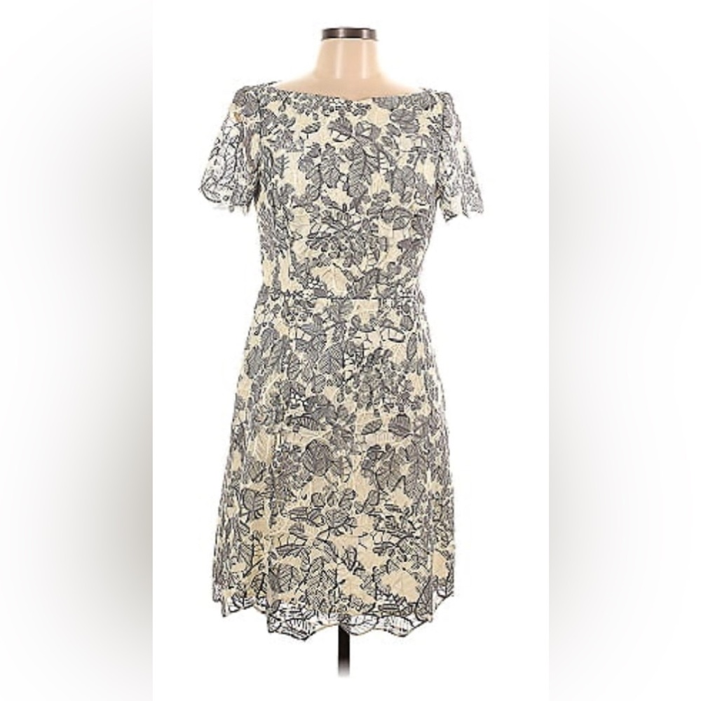 Tory Burch Lacy Summer Dress Moonrise Issy Floral Motif Boat neckline Size 10 - Picture 2 of 15